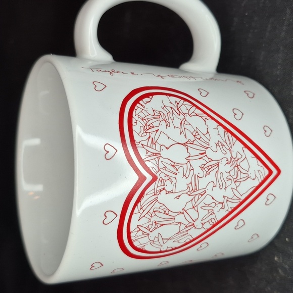 Pair Of Rare Taylor And NG Naughty Rabbit Bunny Valentine Heart Coffee Cups 1979 - Picture 8 of 8
